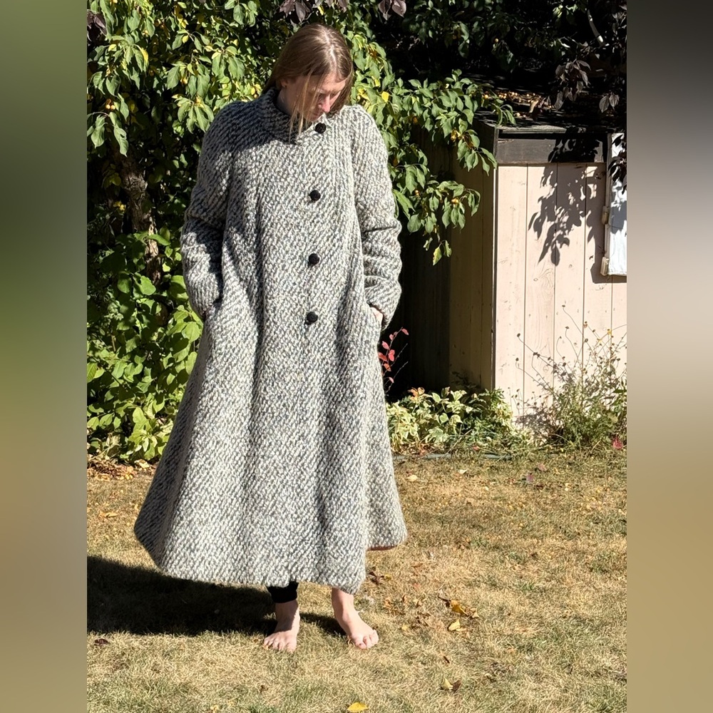 VTG 60 “Tall Girl” tweed swing long Women's Gray Wool Coat black buttons pockets
